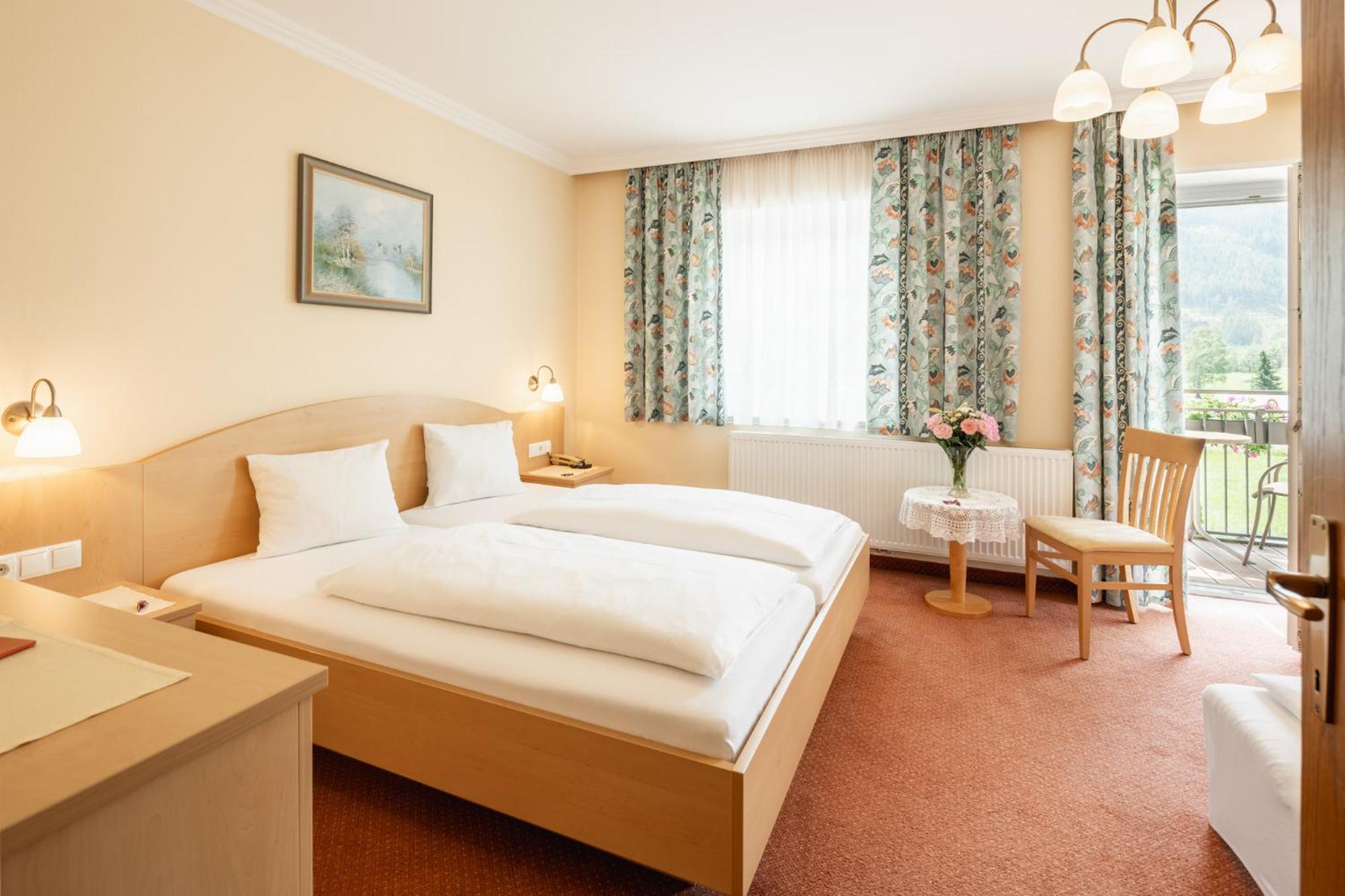Landhotel Stofflerwirt Sankt Michael im Lungau Extérieur photo