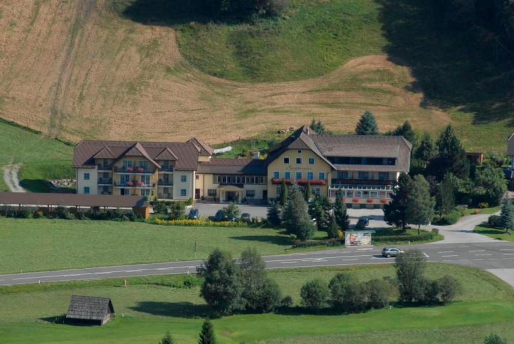 Landhotel Stofflerwirt Sankt Michael im Lungau Extérieur photo